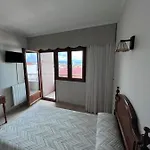 Отель Serantes