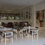 Serantes Отель 2*