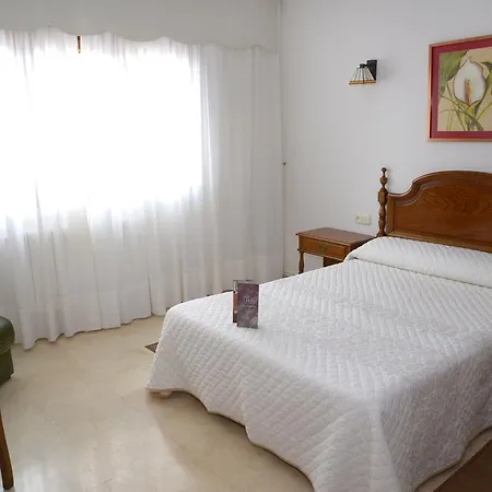 Serantes ホテル オ・グローベ