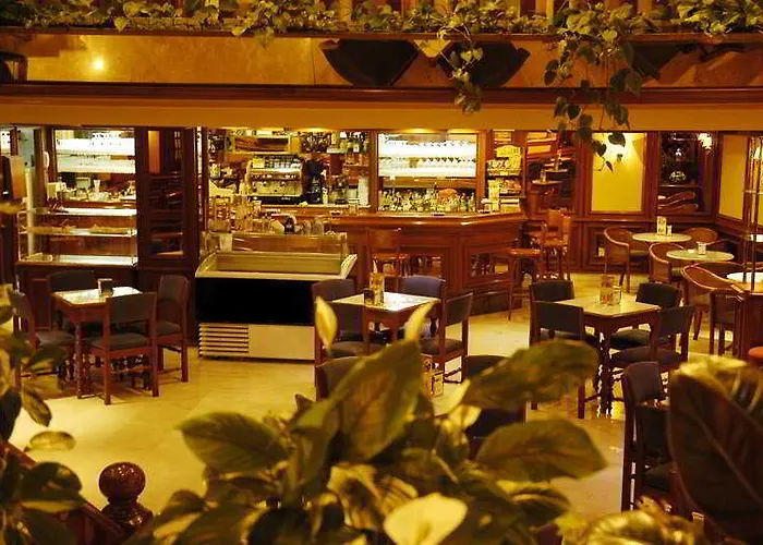 Serantes 酒店 格罗韦